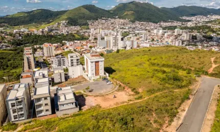 Terreno à venda no Residencial Veredas, Poços de Caldas  por R$ 690.000