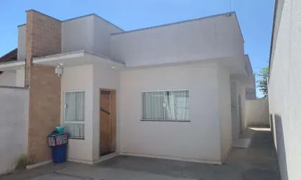 Casa com 2 quartos à venda no Campo das Antas, Poços de Caldas , 73 m2 por R$ 340.000