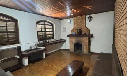 Casa com 5 quartos à venda no Centro, Poços de Caldas , 329 m2 por R$ 2.000.000