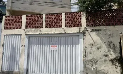 Casa com 4 quartos à venda no Jardim Santa Helena, Poços de Caldas , 110 m2 por R$ 480.000