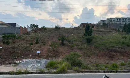 Terreno à venda no Jardim Belvedere, Poços de Caldas  por R$ 350.000