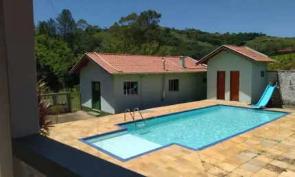 Chácara / sítio com 4 quartos à venda no Jardim Bela Vista, São Sebastião da Grama , 470 m2 por R$ 1.500.000