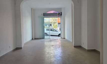 Sala comercial com 1 sala para alugar no Centro, Poços de Caldas , 50 m2 por R$ 6.000