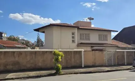 Casa com 4 quartos para alugar no Parque Vivaldi Leite Ribeiro, Poços de Caldas , 387 m2 por R$ 7.000