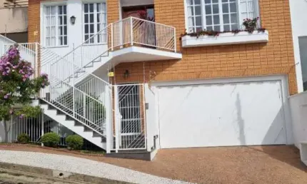 Casa com 3 quartos à venda no Jardim Centenário, Poços de Caldas , 440 m2 por R$ 1.900.000