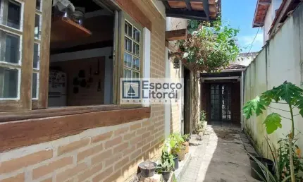 Casa com mezanino à venda, por R$ 350.000 - Poiares - Caraguatatuba/SP