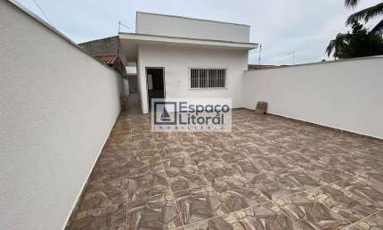 Casa com 3 dormitórios à venda, 107 m² por R$ 640.000,00 - Jardim das Gaivotas - Caraguatatuba/SP