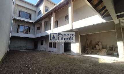 Casa com 5 dormitórios à venda, 352 m² por R$ 800.000,00 - Porto Novo - Caraguatatuba/SP