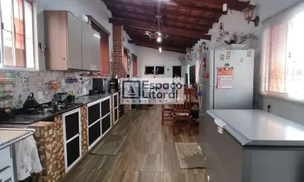 Sobrado com 3 dormitórios à venda, 244 m² por R$ 500.000,00 - Porto Novo - Caraguatatuba/SP