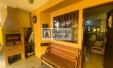 Sobrado com 2 dormitórios à venda, 89 m² por R$ 600.000,00 - Prainha - Caraguatatuba/SP