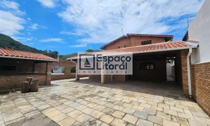 Casa com 5 quartos à venda no Martim de Sá, Caraguatatuba , 262 m2 por R$ 800.000