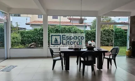 Sobrado com 4 dormitórios à venda, 220 m² por R$ 1.320.000,00 - Massaguaçu - Caraguatatuba/SP