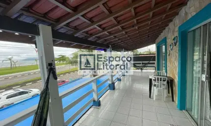 Sobrado com 4 dormitórios à venda, 384 m² por R$ 1.450.000,00 - Praia das Palmeiras - Caraguatatuba