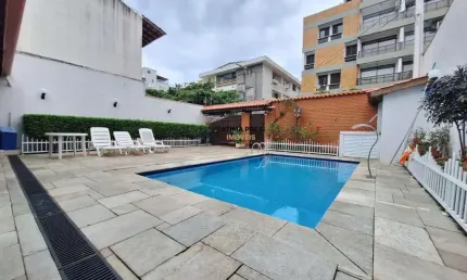 Casa com 5 quartos à venda na Rua Jorge Chaddad, Tombo, Guarujá