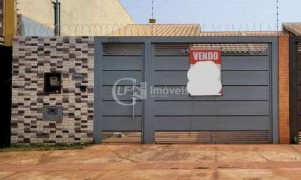 Imperdível oportunidade de compra: Casa à venda em Campo Grande-MS, Vila Morumbi, 3 quartos, 1 suíte, 2 salas, 2 banheiros, 2 vagas de garagem, 90m².
