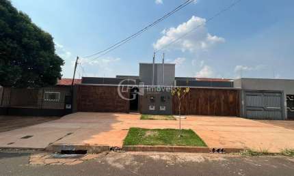 Imperdível: casa à venda em Campo Grande-MS, bairro Monte Castelo, 3 quartos, 3 suítes, 1 sala, 1 banheiro, 2 vagas, 110m².