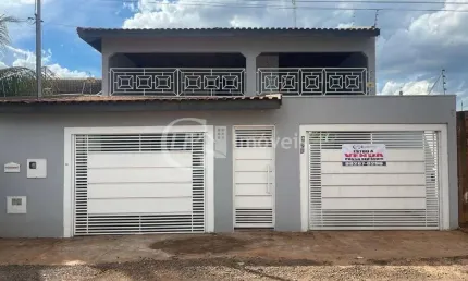 Imperdível Casa à Venda em Campo Grande-MS, Jardim das Nações - 4 quartos, 1 suíte, 2 salas, 4 banheiros, 4 vagas, 360m².
