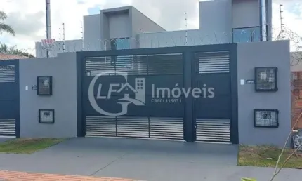 Casa à venda em Campo Grande-MS, Vila Santa Luzia: 3 quartos, 2 salas, 3 banheiros, 2 vagas, 117 m². Imperdível!
