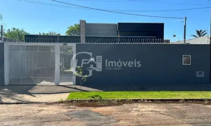 Casa com 3 quartos à venda na Rua Oscar Cordeiro, Vila Serradinho, Campo Grande