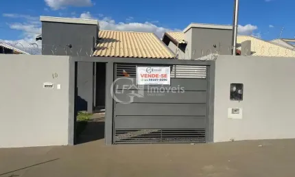 Casa à venda em Campo Grande-MS, Vila Nova Campo Grande: 2 quartos, 2 salas, 1 banheiro, 2 vagas de garagem, 63,00 m² de área
