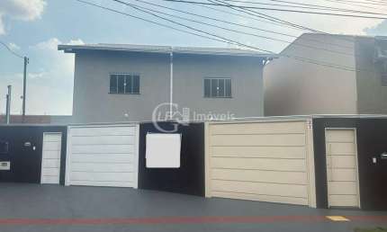 Casa à venda em Campo Grande-MS, no Portal do Panamá: 3 quartos, 1 suíte, 1 sala, 3 banheiros, 3 vagas de garagem e 124m².