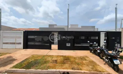 Imperdível oportunidade de adquirir uma casa em Campo Grande-MS, no bairro Loteamento Bela Laguna, com 3 quartos, 1 suíte e 89m².