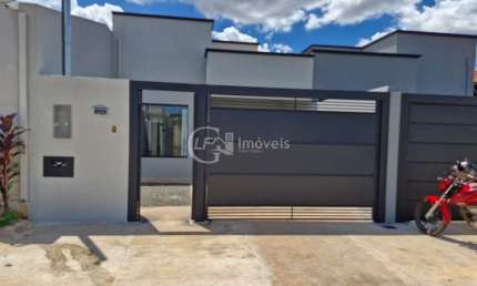 Imperdível oportunidade de compra: Casa à venda em Campo Grande-MS, Vila Manoel Taveira - 3 quartos, 1 suíte, 1 sala, 2 banheiros, 86m² de área.