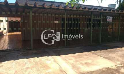 Casa com 4 quartos à venda na Rua José Barnabé de Mesquita, 111, Vila Duque de Caxias, Campo Grande, 400 m2 por R$ 600.000
