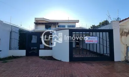 Excelente Sobrado em Localização Privilegiada ? Próximo à Av. Fábio Zahran