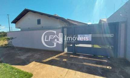 Casa com 2 quartos para alugar na Rua Marcílio Cardoso, 577, Residencial Tolentino, Campo Grande