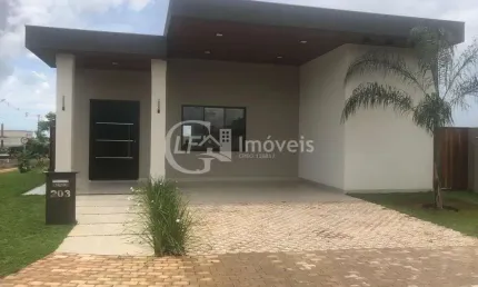 Casa de luxo à venda em condomínio exclusivo de Campo Grande-MS, Alphaville Campo Grande 3: 4 quartos, 3 suítes, 3 salas, 5 banheiros, 5 vagas, 237m².