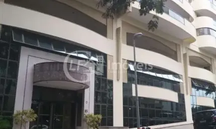 Apartamento de Luxo na Lagoa: 4 Quartos, 2 Suítes, 4 Vagas na Melhor Localização do Rio de Janeiro-RJ!