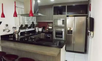 Sobrado à venda 3 quartos 1 suíte 2 vagas Palermo - São Bernardo do Campo - SP