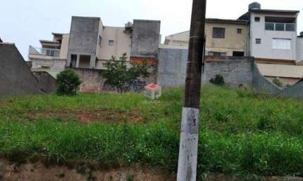 Construa sua casa em uma rua se saía, em um bairro residencial e próximo a tudo o q vc precisa!