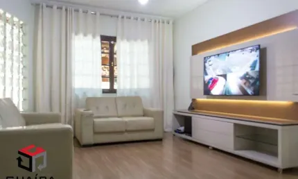 Sobrado à venda 3 quartos 1 suíte 4 vagas no Bairro Novo Oratório - Santo André - SP