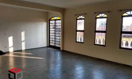Sobrado à venda 4 quartos 2 suítes 4 vagas Nova Petrópolis - São Bernardo do Campo - SP