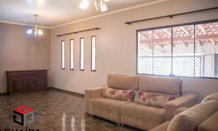 Casa à venda 3 quartos 3 suítes 4 vagas Rudge Ramos - São Bernardo do Campo - SP