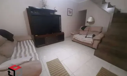 Sobrado 212 m²Localizado No bairro Sítio dos Vianas Santo André - SP