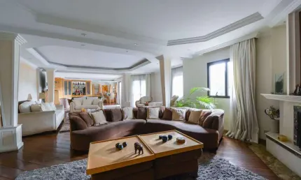 Apartamento com 489m² localizado no Bosque da Saúde em São Paulo - SP.
