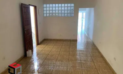 Sobrado à venda 3 quartos 2 vagas Gerassi - Santo André - SP