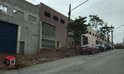 Galpão com 300m² no bairro Assunção em São Bernardo do Campo - SP