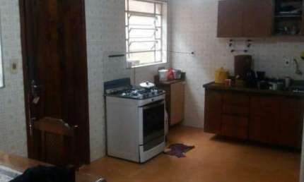 Sobrado com 196m² localizado no Bairro Jordanópolis em São Bernardo do Campo- SP.