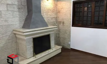 Sobrado à venda 3 quartos 1 suíte 2 vagas no Bairro Osvaldo Cruz - São Caetano do Sul - SP