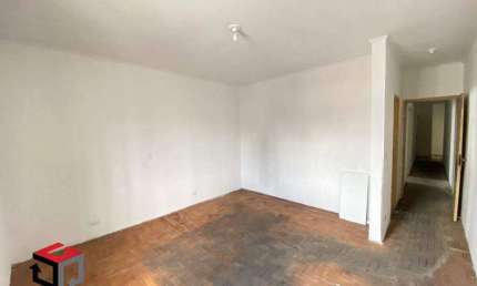 Casa ampla com 370m² localizada no Jardim do Mar -São Bernardo do Campo - SP.