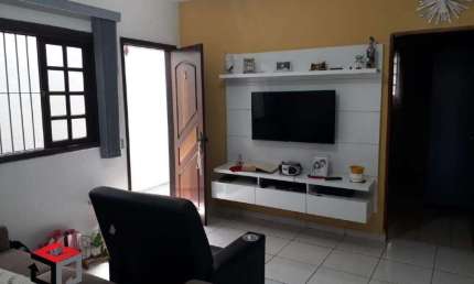 Casa com 113 m² localizado no Jardim do Estádio em Santo André.