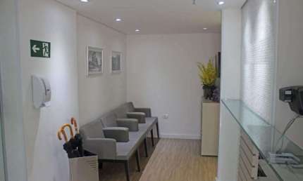 Conj. Comercial com 250m² localizado no Bairro da Saúde em São Paulo- SP.