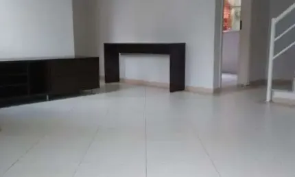 Sobrado à Venda com 164 m² localizado na Vila Alice em Santo André/SP.
