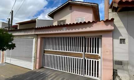 Sobrado à venda 2 quartos 2 vagas Santa Terezinha - São Bernardo do Campo - SP