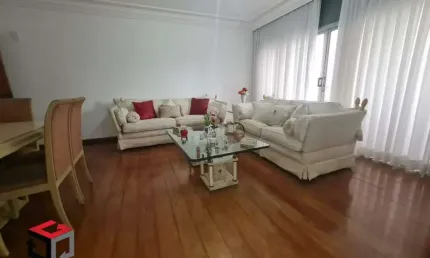 Apartamento amplo com 144 m² localizado no Centro de Santo André - SP.