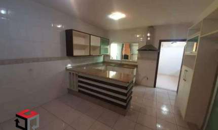 Sobrado para aluguel 6 quartos 6 suítes 4 vagas Nova Petrópolis - São Bernardo do Campo - SP